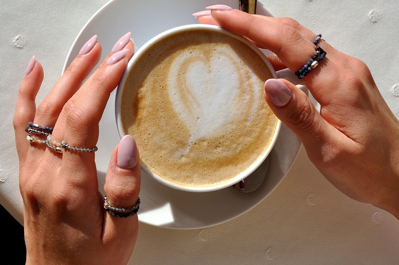 Dla kogo polecane są elastyczne pierścionki? FOTO